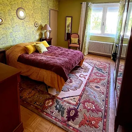 Bed & Breakfast Troncais 3*